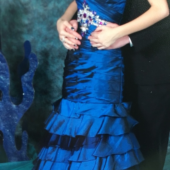 Blue Tiered Mermaid Dress - Picture 3 of 4